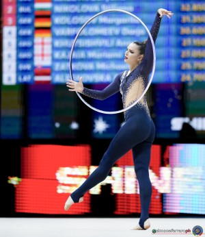 sr q lugovskikh elizaveta mne ph simone ferraro sfa09599 copia